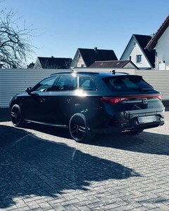 Bild des Angebotes CUPRA Leon Sportstourer 1.4 e-Hybrid (180 kW System) VZ