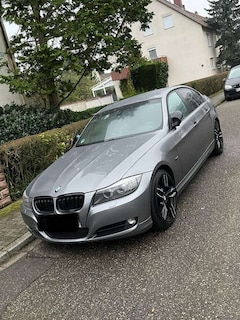 Bild des Angebotes BMW 320 320d