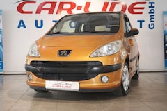 Bild des Angebotes Peugeot 1007 Filou *Automatik*Klima*Alu*PDC*