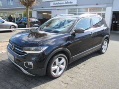 Bild des Angebotes VW T-Cross Style 1.0 TSI DSG NAVI LED ALU APS  GJR SITZHEIZUNG CLIMATRONIC