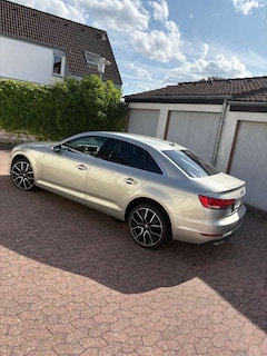 Bild des Angebotes Audi A4 2.0TDI Limousine Quattro -top Gepflegt, Scheckheft