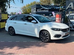 Bild des Angebotes Fiat Tipo 1.6 MultiJet Lounge*Aut*Nav*DAB*LED*Temp*