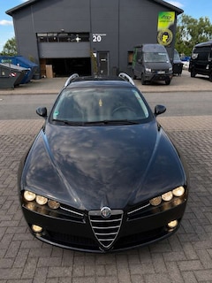 Bild des Angebotes Alfa Romeo 159 Sportwagon 1.9 JTDM 16V DPF Automatik Distinctive