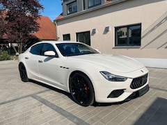 Bild des Angebotes Maserati Ghibli GranSport S Q4 Carbon Harman 21 Zoll