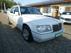 Bild des Angebotes Mercedes-Benz 220 E220 W124 Limosine aus 2. Hand original 70872 km