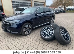 Bild des Angebotes Mercedes-Benz EQC 400 400 4M AMG 20"|Distronic|360°|Memory|AHK