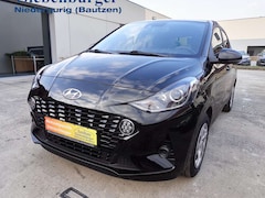 Bild des Angebotes Hyundai i10 Connect & Go **1. Hand**Winterpaket**