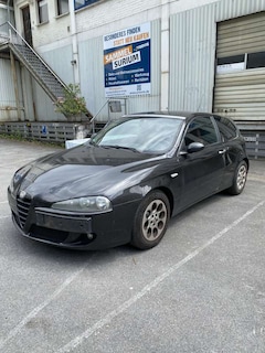 Bild des Angebotes Alfa Romeo 147 1.9 JTD 16V 150ps - TÜV Bis 07/27 -