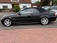 Bild des Angebotes BMW 318 Ci Cabrio*Orig M-Paket*2.Hd*Leder*E-Verdeck*