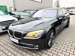 Bild des Angebotes BMW 750 iL xDrive SoftClose/HeadUp/Bi-Xenon/Camera360