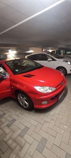 Bild des Angebotes Peugeot 206 206 CC 110 RC-Line