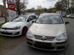 Bild des Angebotes VW Golf 1.6 *NUR 77.000 KM; KLIMA*