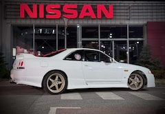 Nissan Skyline R33 GTST