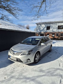 Bild des Angebotes Toyota Avensis Avensis Combi 2.2 D-4D Edition (2014)