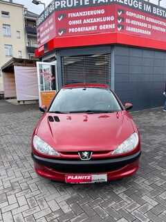 Bild des Angebotes Peugeot 206 Petit Filou/Allwetterräder/Navi