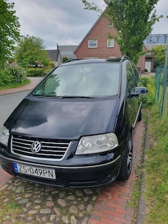 Bild des Angebotes VW Sharan 2.0 TDI United