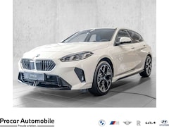 Bild des Angebotes BMW 120 M Design + Lenk.Hzg + Premium + 18"