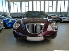 Lancia Thesis Thesis 2.4 20v Emblema