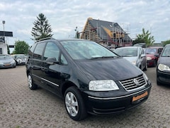 Bild des Angebotes VW Sharan Comfortline AUTOM. 7 SITZER