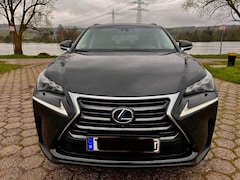 Bild des Angebotes Lexus NX 300h E-FOUR Luxury Line