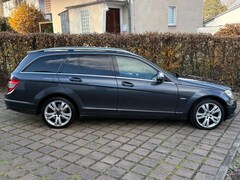 Bild des Angebotes Mercedes-Benz C 320 C T-Modell C 320 T CDI