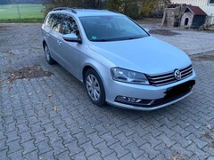 Bild des Angebotes VW Passat Variant 2.0 Blue TDI DSG SCR Exclusive
