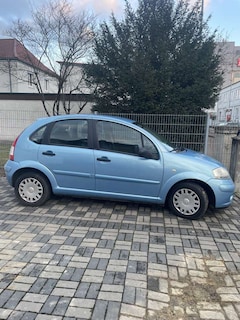 Citroen C3 1.1 Style Tüv 02.2028  Ohne Rost Sehr Sparsam
