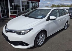 Bild des Angebotes Toyota Auris Touring Sports Edition-S Automatik/Navi