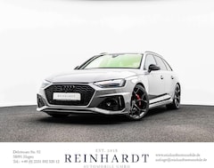 Audi RS4 AVANT COMPETITION BLACK/ACC/HuD/PANO/RS-AGA