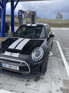 Bild des Angebotes MINI Cooper SE Cooper SE Classic Trim
