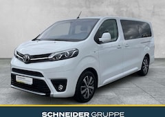 Bild des Angebotes Toyota Proace 2.0 D-4D L2 6-Sitzer Executive BI-XENON+NAVI+PANO