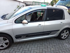 Bild des Angebotes Peugeot 307 307 135 Tendance