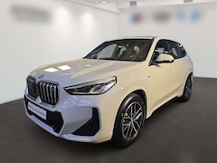 Bild des Angebotes BMW iX 1 xDrive30 M-Sportpaket*Park Assist*18"