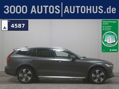 Bild des Angebotes Volvo V60 Cross Country B4 D AWD Navi LED Pano H-K AHK