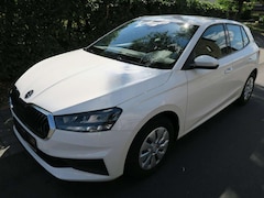 Bild des Angebotes Skoda Fabia Active