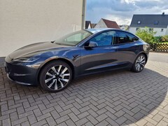 Bild des Angebotes Tesla Model 3 Highland, Allrad, Anhängerkupplung, 1. Hd.