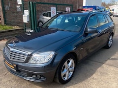 Bild des Angebotes Mercedes-Benz C 180 T BlueEfficiency Aut.+Navi+Sitzheizung+AHK