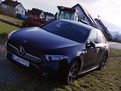 Bild des Angebotes Mercedes-Benz A 250 e 8G-DCT AMG Line limousine