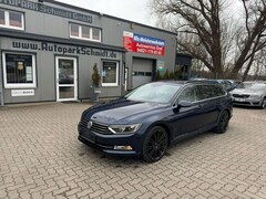 Bild des Angebotes VW Passat Variant AUTOM°4xSITZH°PDC°NAVI°ACC°SH!