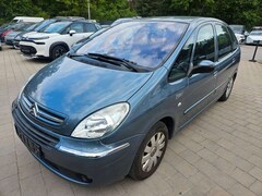 Bild des Angebotes Citroen Xsara Picasso 1.6 16V Exclusive