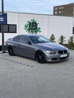 Bild des Angebotes BMW 325 325i Coupe Aut.