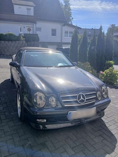 Bild des Angebotes Mercedes-Benz CLK 230 Cabrio Kompressor Sport