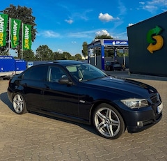 Bild des Angebotes BMW 320 320d DPF