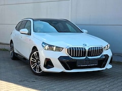 Bild des Angebotes BMW 530 e M Sport (Kamera/Panorama/H&K)