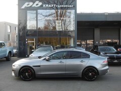Bild des Angebotes Jaguar XE R-Dynamic Black Edition AWD AHK Leder el. Sitze