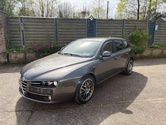 Bild des Angebotes Alfa Romeo Sportwagon 1.9 JTDM 16V Distinctive Automatik