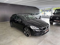 Bild des Angebotes Volvo V40 2.0 Momentum*Kamera*LED*Tempomat*Sitzheizung