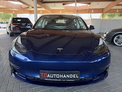 Bild des Angebotes Tesla Model 3 Long Range Dual AWD Wärmepumpe, Premium-Sound, Gla