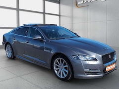 Bild des Angebotes Jaguar XJ 3.0 V6 AWD R-Sport/2Hd/Pano/360/Sitzlüft./DAB