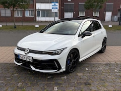 Bild des Angebotes VW Golf R Golf 8 R Pano,Akra,DCC,H&K
